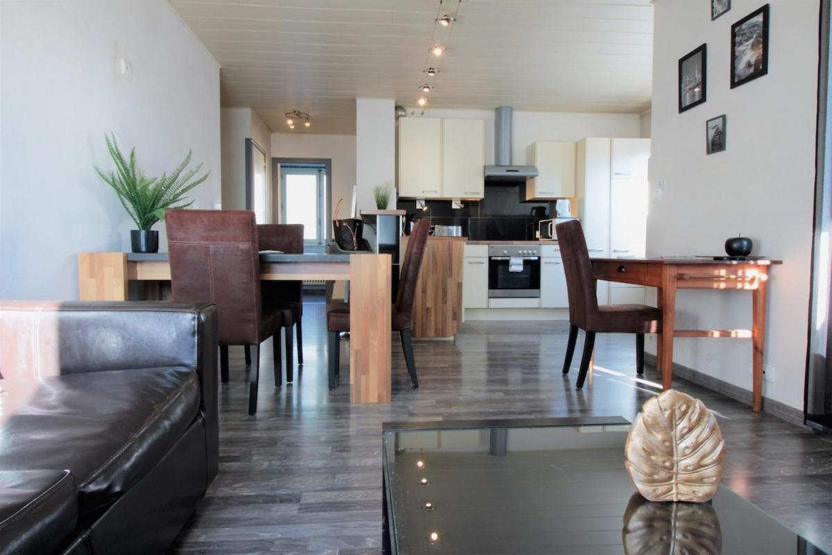 Ferienwohnung Brooklyn Proche De La Gare Annecy Exterior foto